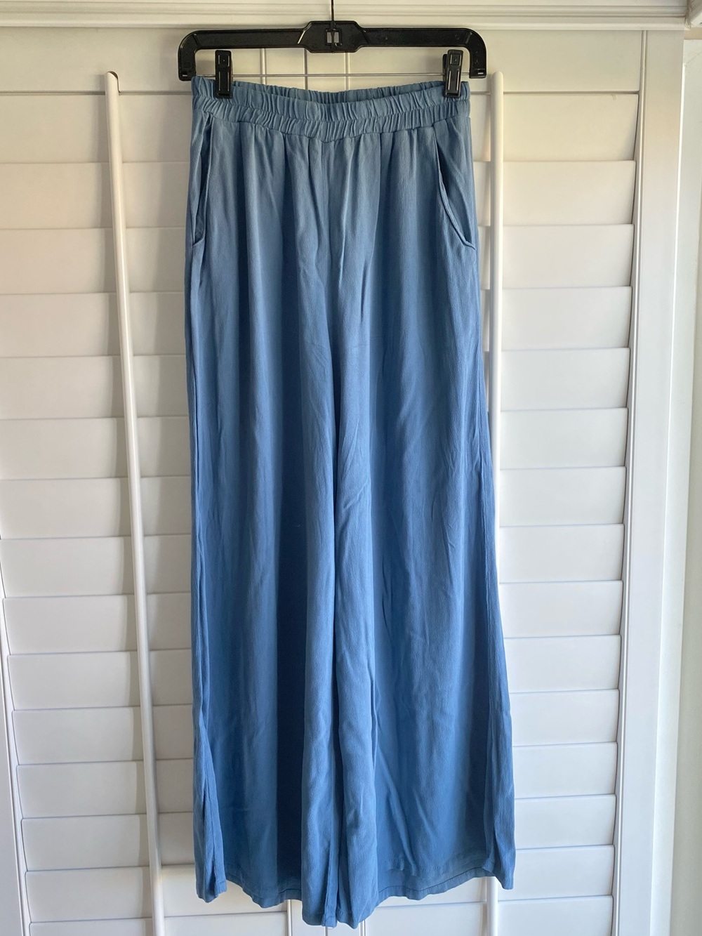 Natural Touch Blue Wide Leg Cropped Pull On Pants Small